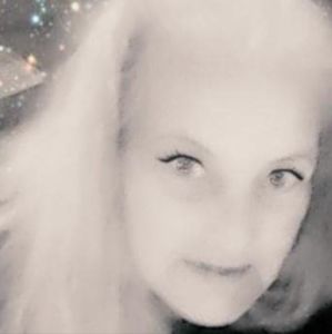 Meet your Posher, Allynda